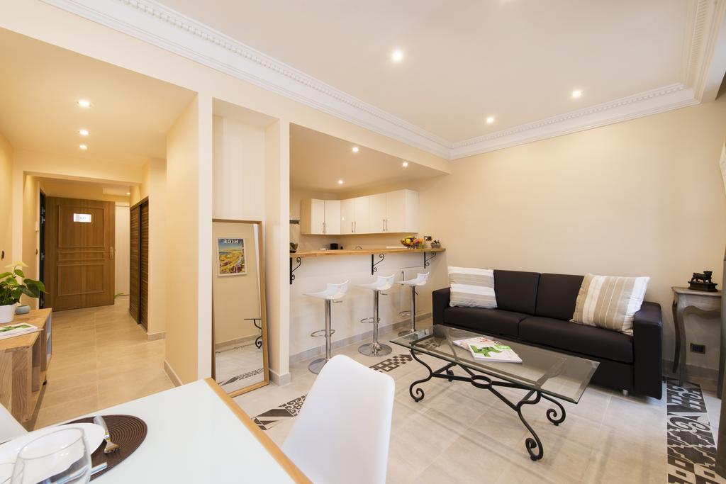 Apartment - Promenade Des Anglais Nizza Zimmer foto